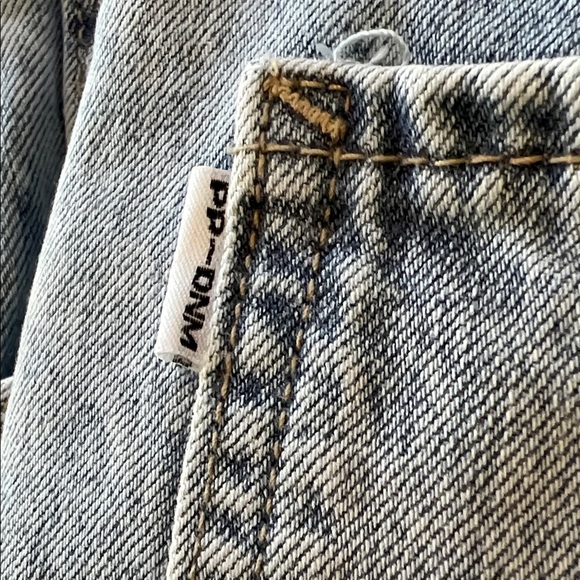 Princess Polly Women's Boyfriend Jeans - Light Blue - Picture 3 of 6